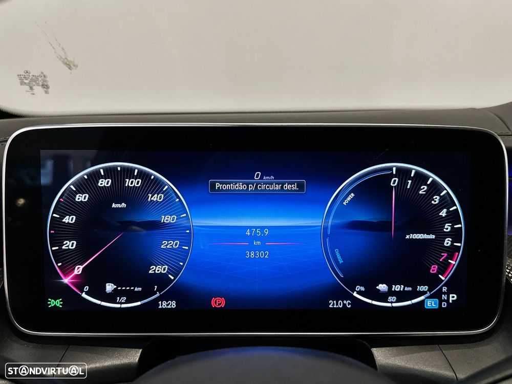 Mercedes-Benz GLC 300 - 21