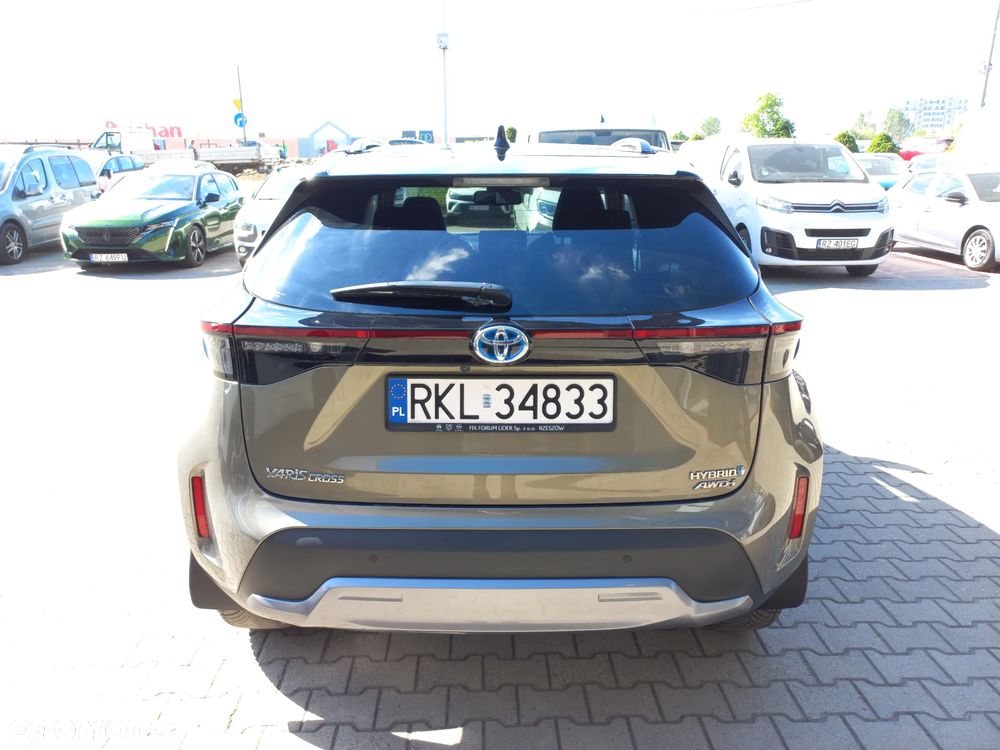 Toyota Yaris Cross Hybrid 1.5 Adventure 4x4 - 6
