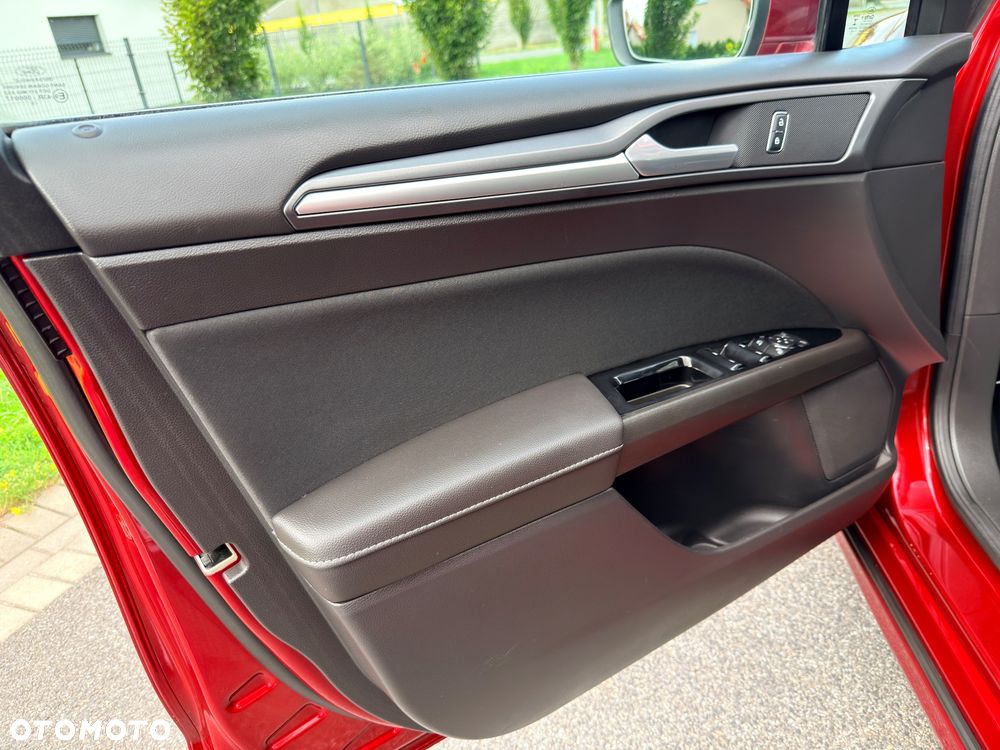 Ford Mondeo 2.0 TDCi STart-Stopp Titanium - 25