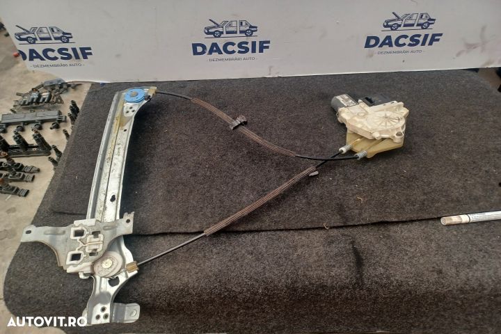 Macara geam spate stanga electrica 827210008R 920040102 0130822330 82 - 6