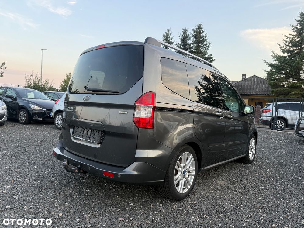 Ford Tourneo Courier 1.0 EcoBoost Titanium - 8