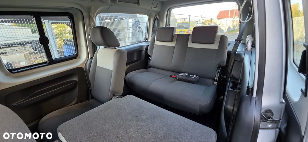 Volkswagen Caddy 1.6 TDI (7-Si.) Edition 30 - 8