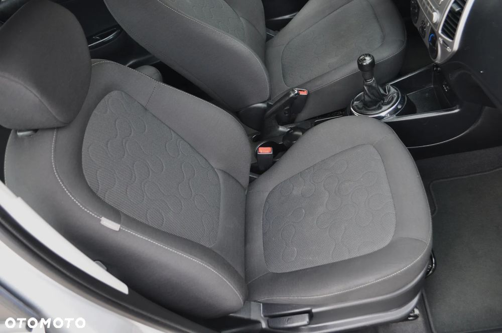 Hyundai i20 1.2 Edition 20 - 26