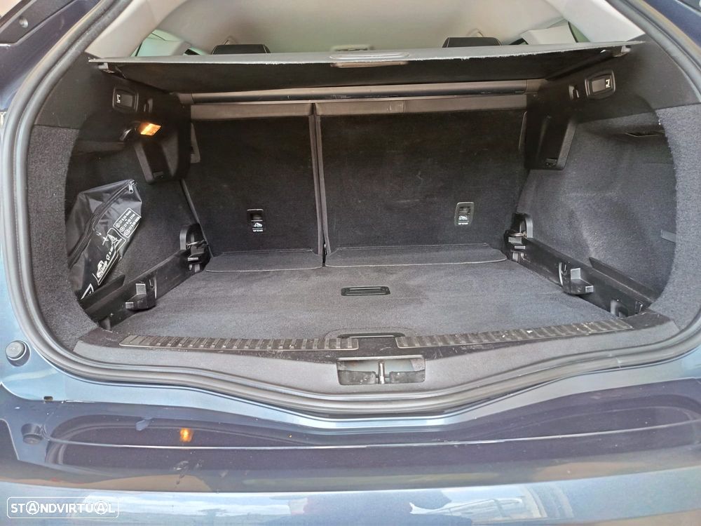 Renault Mégane Sport Tourer 1.2 TCE Intens - 38