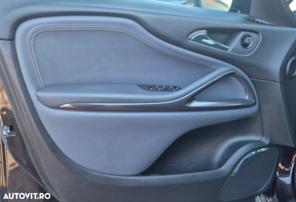 Opel Zafira 2.0 CDTI ECOTEC Cosmo - 23