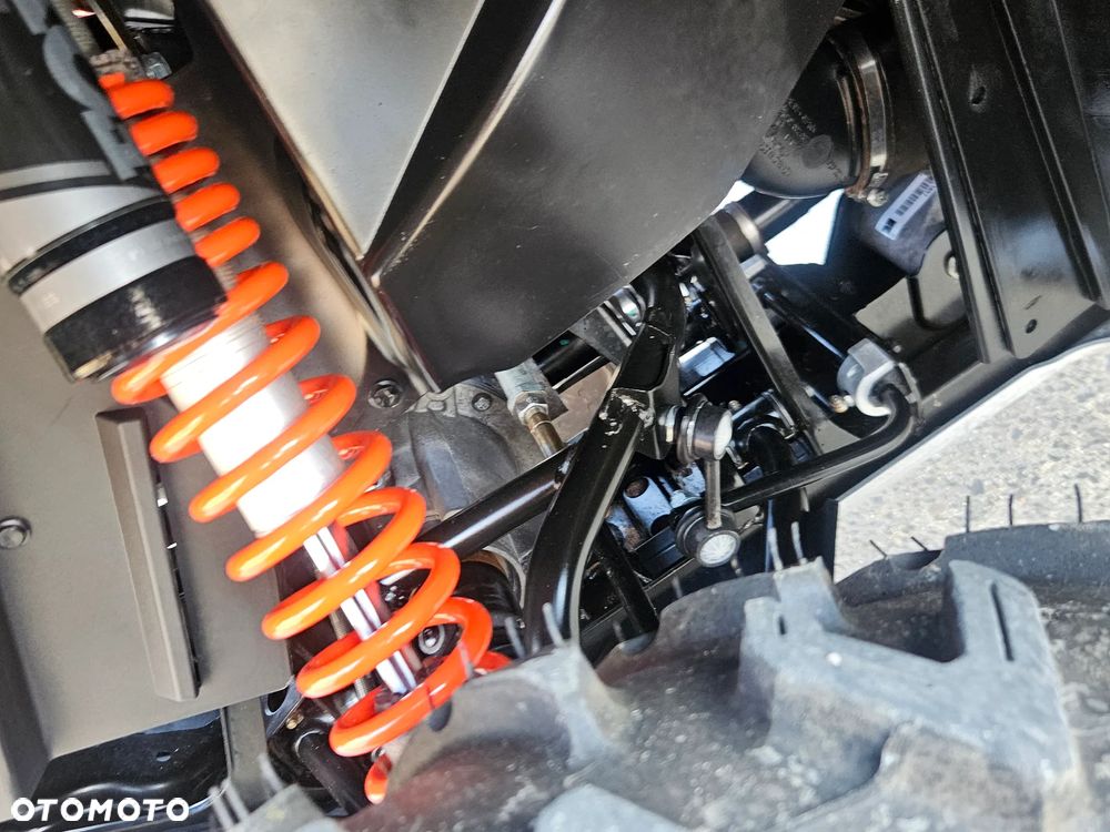 Can-Am Outlander - 16