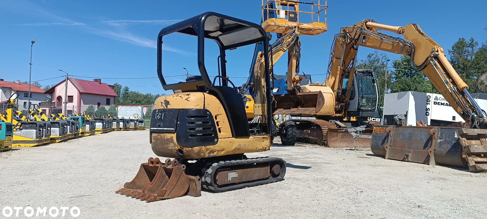 Caterpillar CAT 301.5 - 10