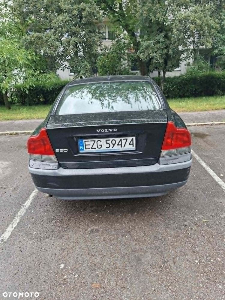 Volvo S60 - 3