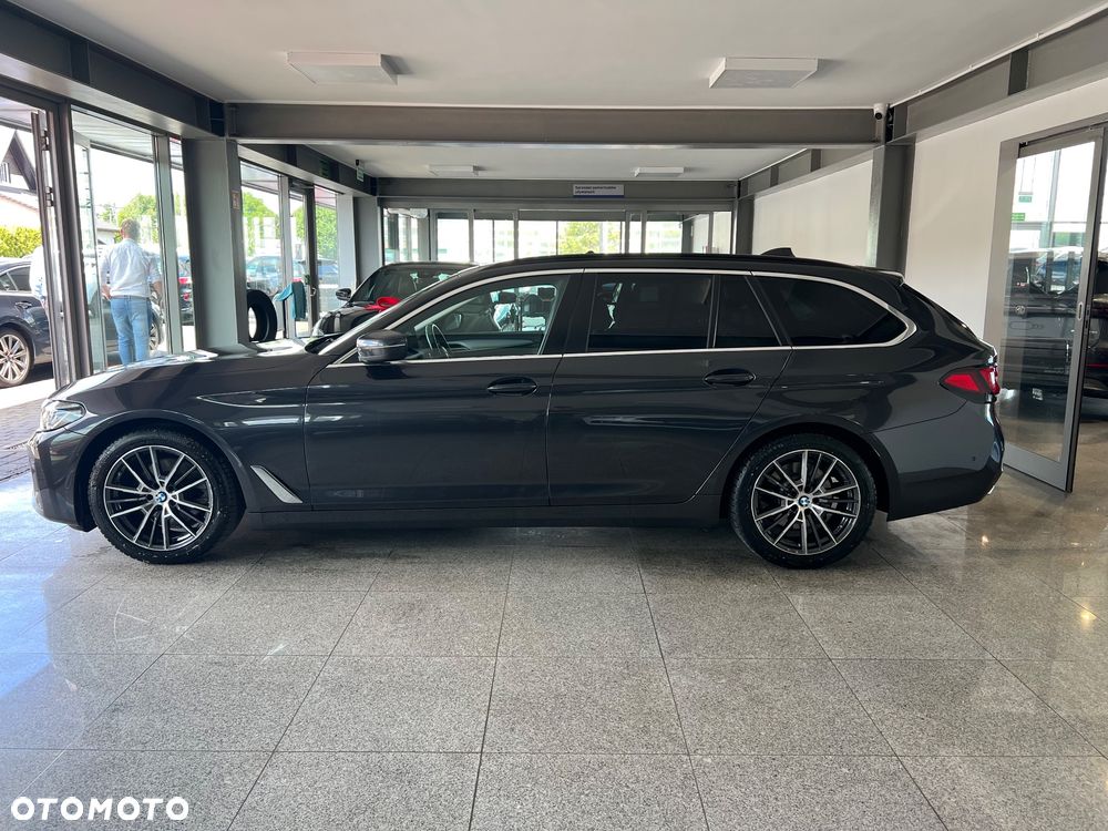 BMW Seria 5 520d xDrive mHEV Luxury Line sport - 11