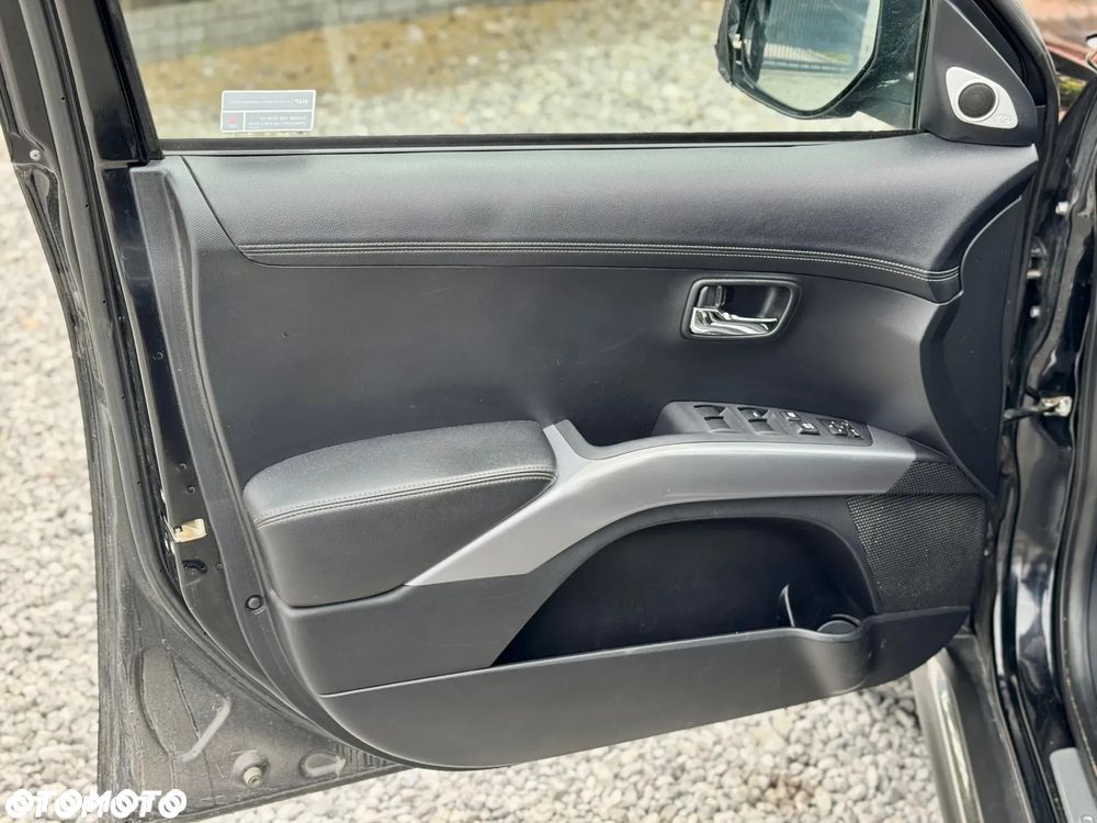 Mitsubishi Outlander 2.4 4WD CVT Intense - 13