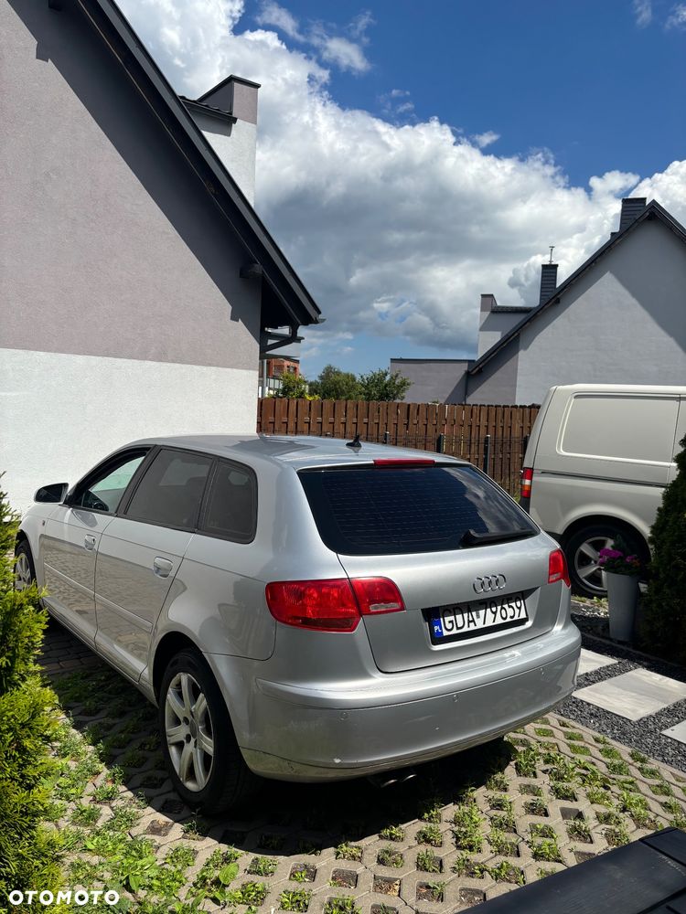 Audi A3 Sportback 2.0 TDI DPF Attraction - 3