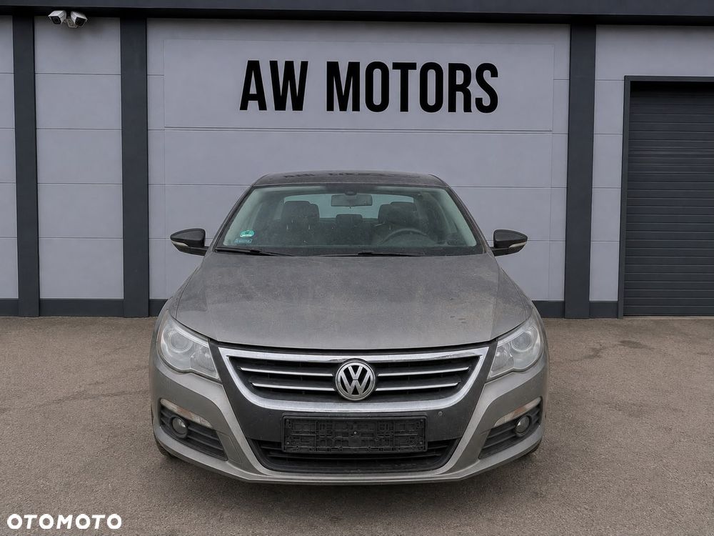 VOLKSWAGEN PASSAT CC 2009 *SAMOCHÓD NA CZĘŚCI* 6456 7S / C8Y MASKA, LAMPA, DRZWI, LUSTERKO, ZDERZAK, GRILL, BŁOTNIK, KLAPA, BELKA, DESKA, FOTELE, KANAPA, ĆWIARTKA KIEROWNICA, TARCZE, ZACISKI, ZAWIESZENIE, KOMPLETNY PRZÓD, KOMPLETNY TYŁ, LICZNIK, ZEGARY, PRAWE LEWE PRZÓD TYŁ - 2