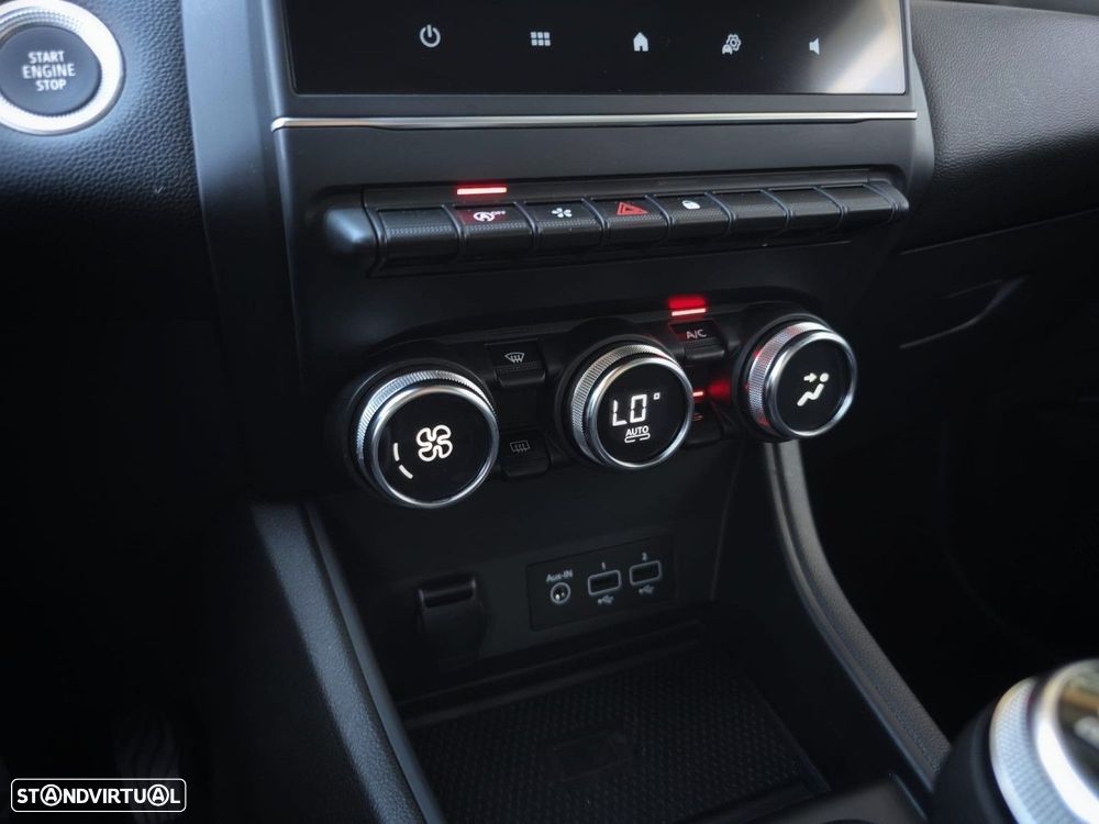 Renault Captur 1.0 TCe Techno Bi-Fuel - 19