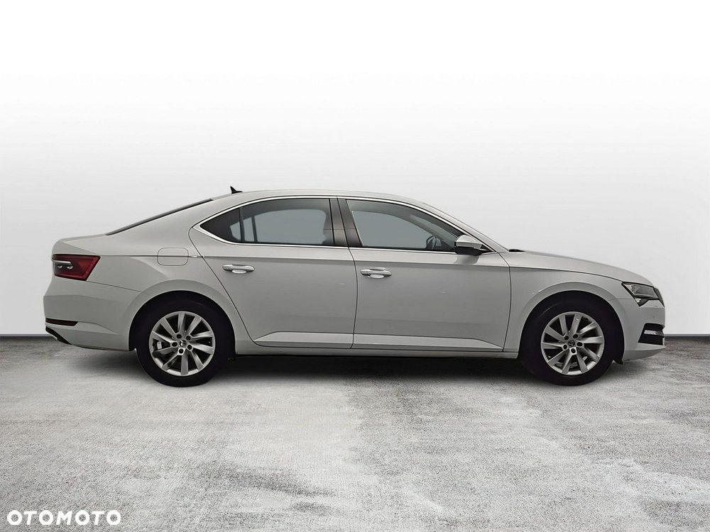 Skoda Superb 1.5 TSI Ambition - 6