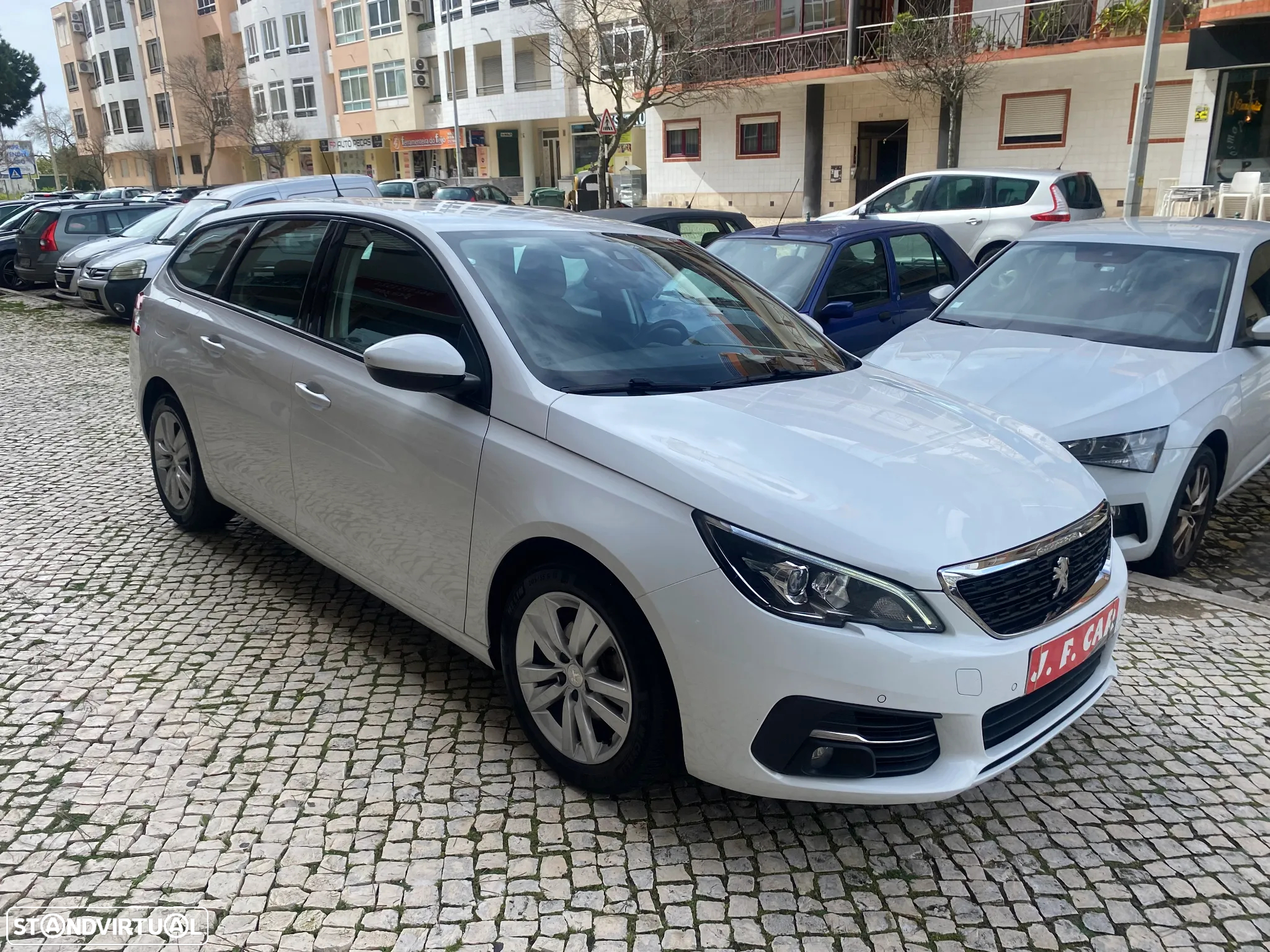 Peugeot 308 SW BlueHDi 120 EAT6 Stop & Start Active Business-Pack - 17