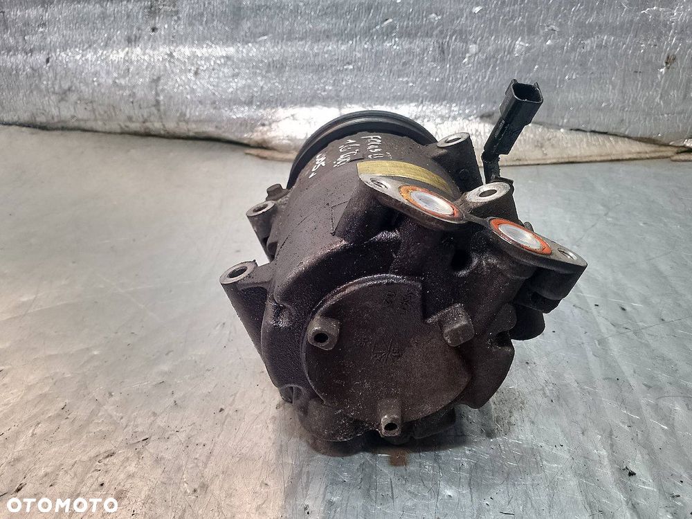 POMPA, SPRĘŻARKA KLIMATYZACJI FORD FOCUS II 3M5H19D629 1.6 TDCI - 6