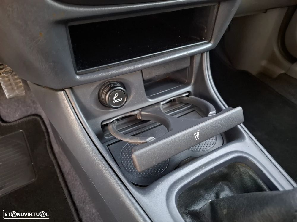 Nissan Almera 2.2 Di Elegance - 8