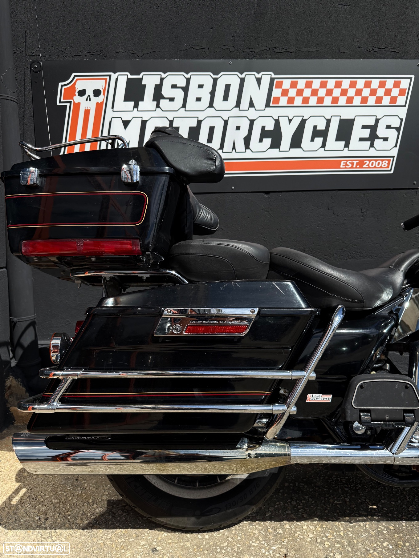Harley-Davidson FLHTC ELECTRA GLIDE - 4