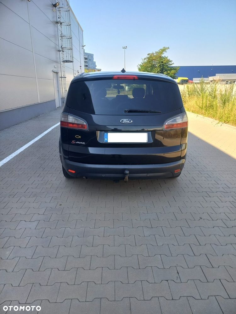 Ford S-Max - 9