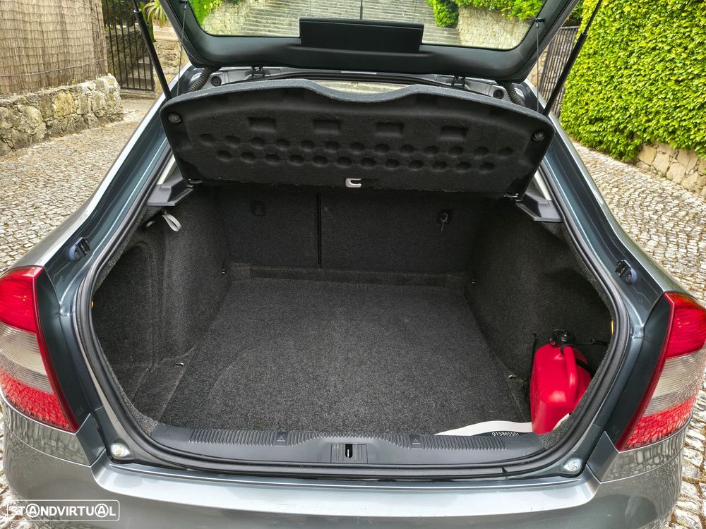 Skoda Octavia 1.6 TDI Greenline - 24