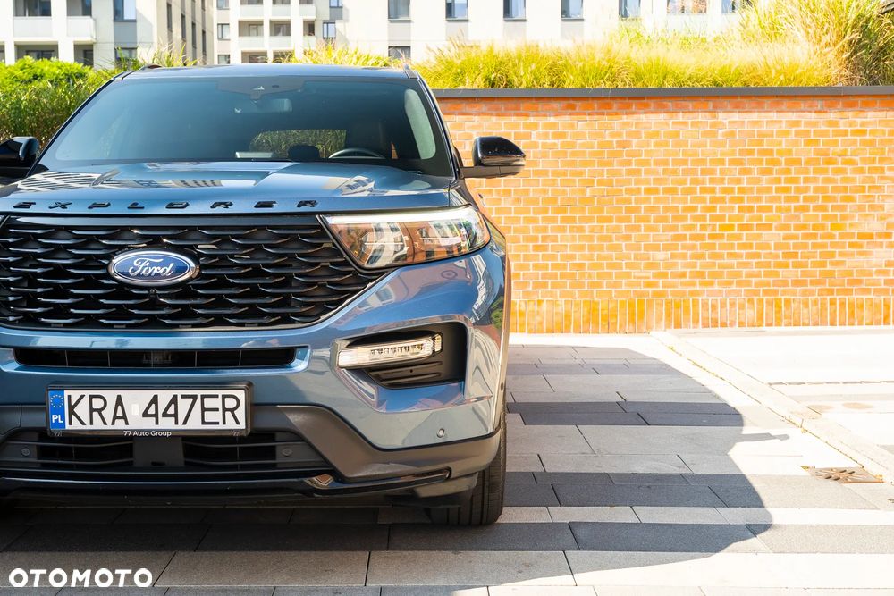 Ford Explorer 3.0 EcoBoost PHEV 4WD ST-Line - 13