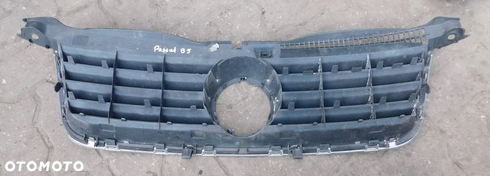 atrapa gril VW PASSAT B5 LIFT FL - 4