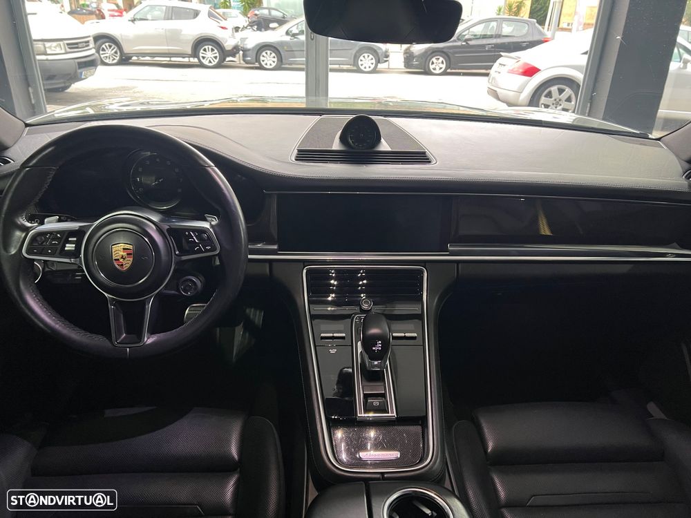 Porsche Panamera 4S Executive PDK - 12