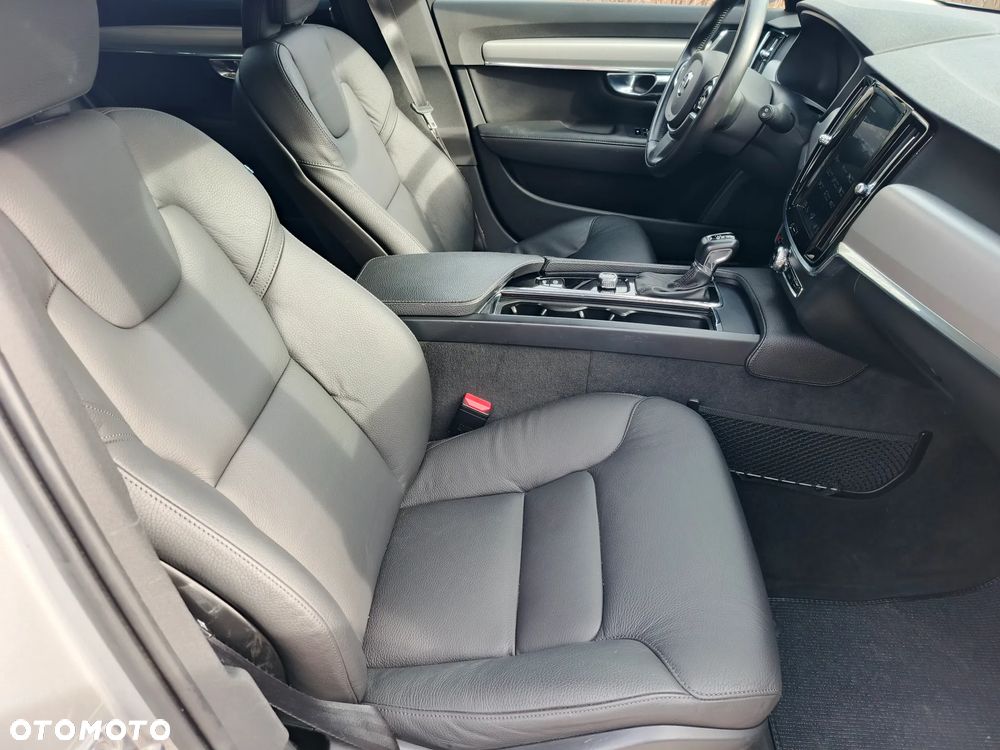 Volvo V90 D5 AWD Momentum - 18