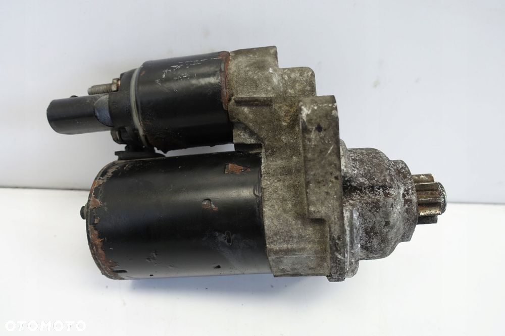 ROZRUSZNIK VW Jetta 1.6 8V oryginał - 2