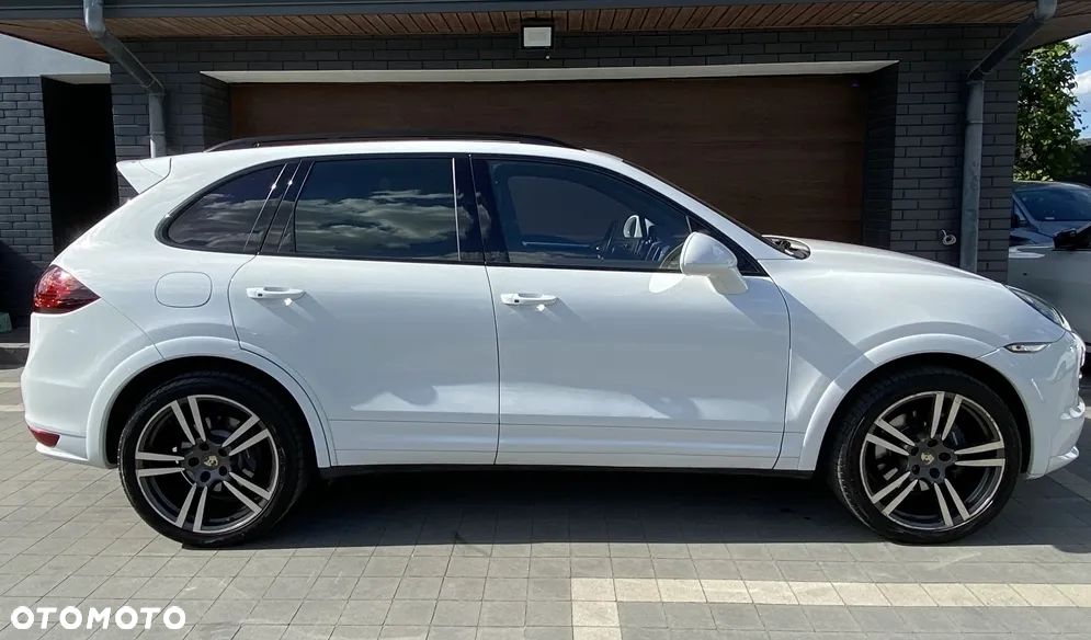 Porsche Cayenne Diesel Platinum Edition - 13