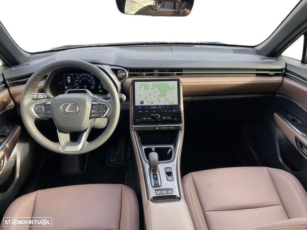 Lexus LBX Elegant - 10