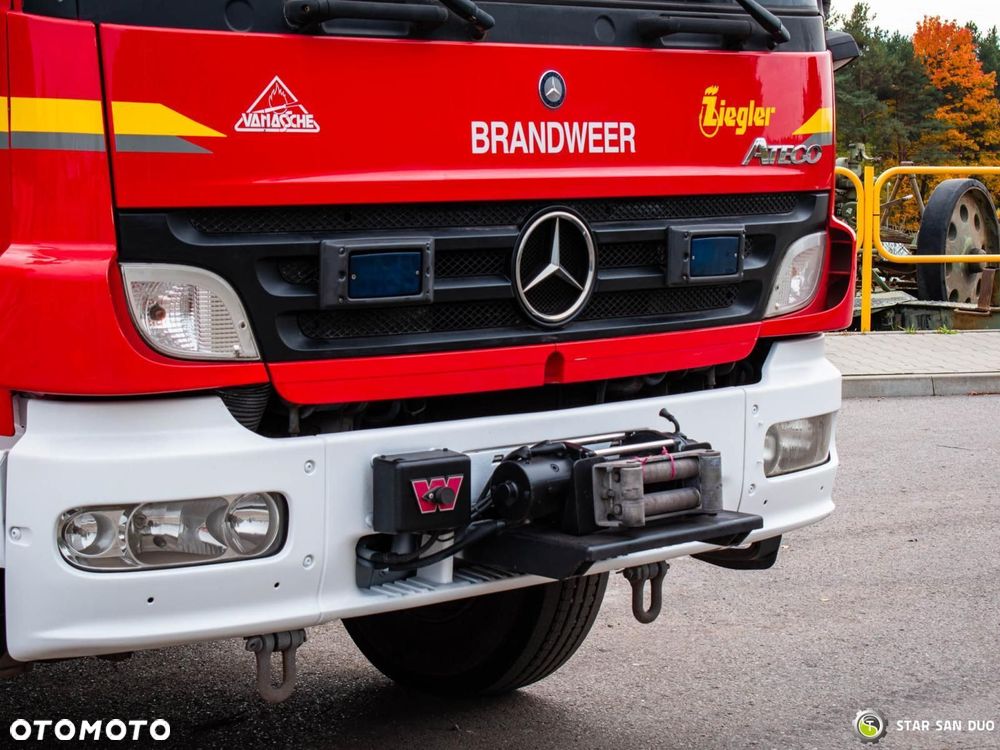 Mercedes-Benz ATEGO 1328 4x4 ZIEGLER LF 20/16 Straż pożarna - 29