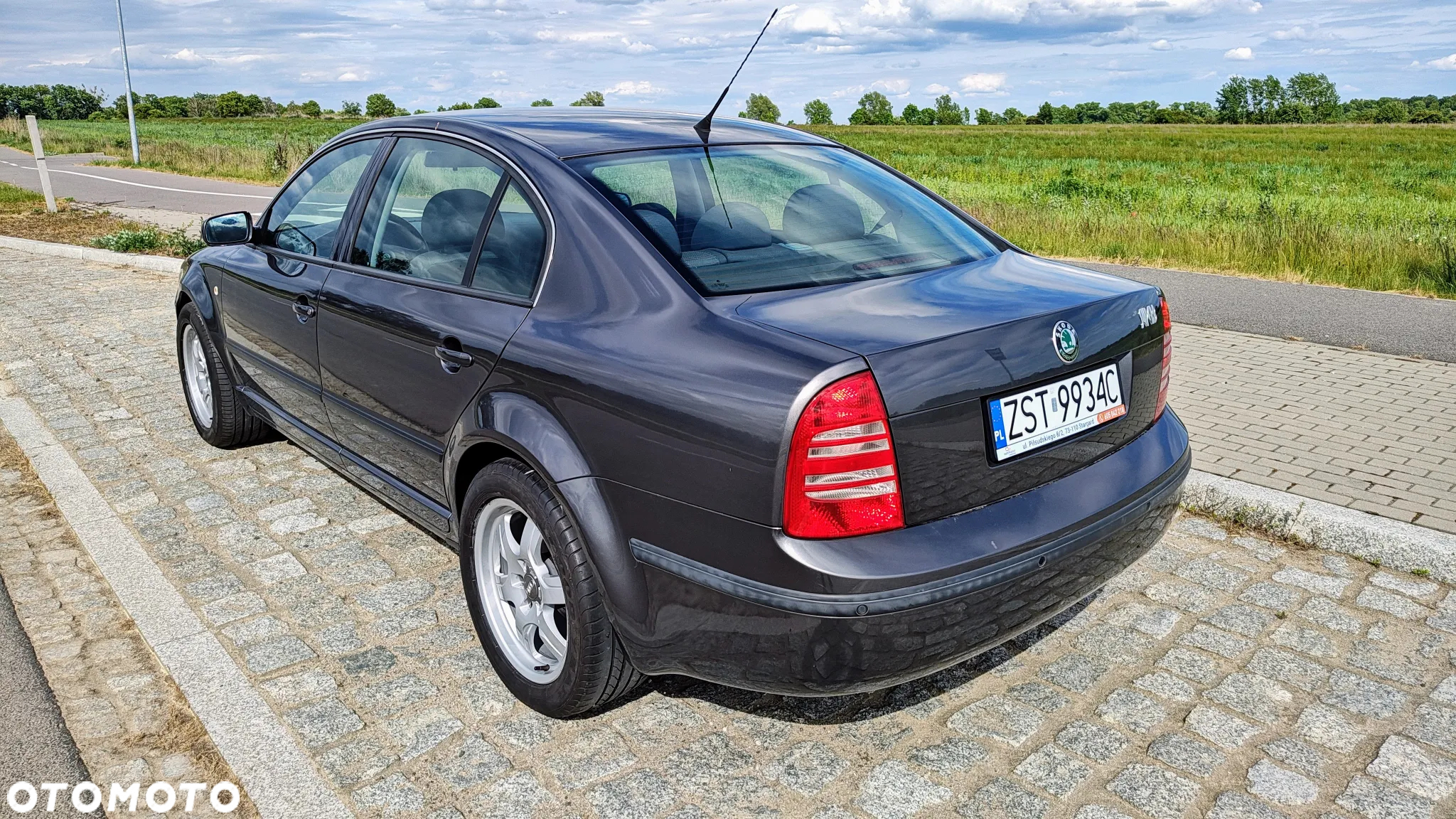 Skoda Superb 2.0 Comfort - 7