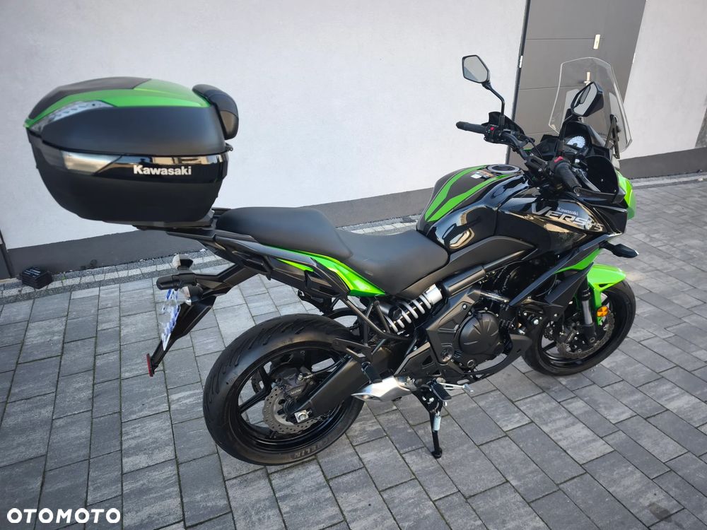 Kawasaki Versys 650 - 12