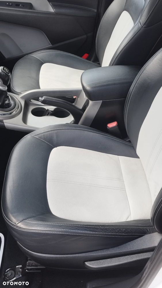 Kia Sportage 1.7 CRDI S 2WD - 19