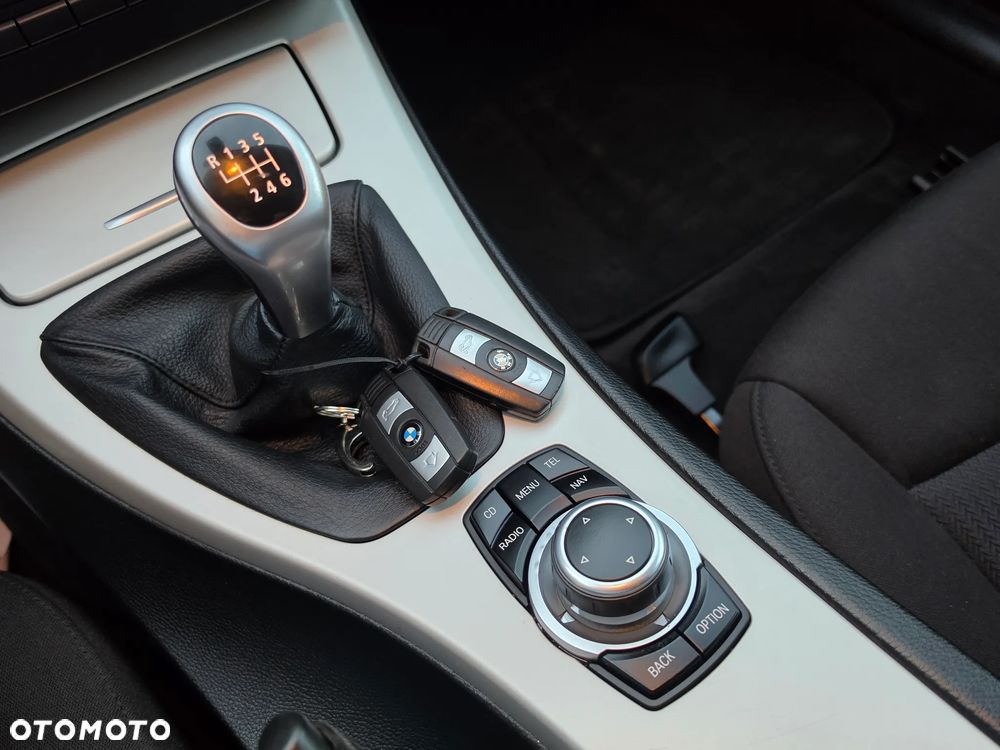 BMW Seria 3 - 30