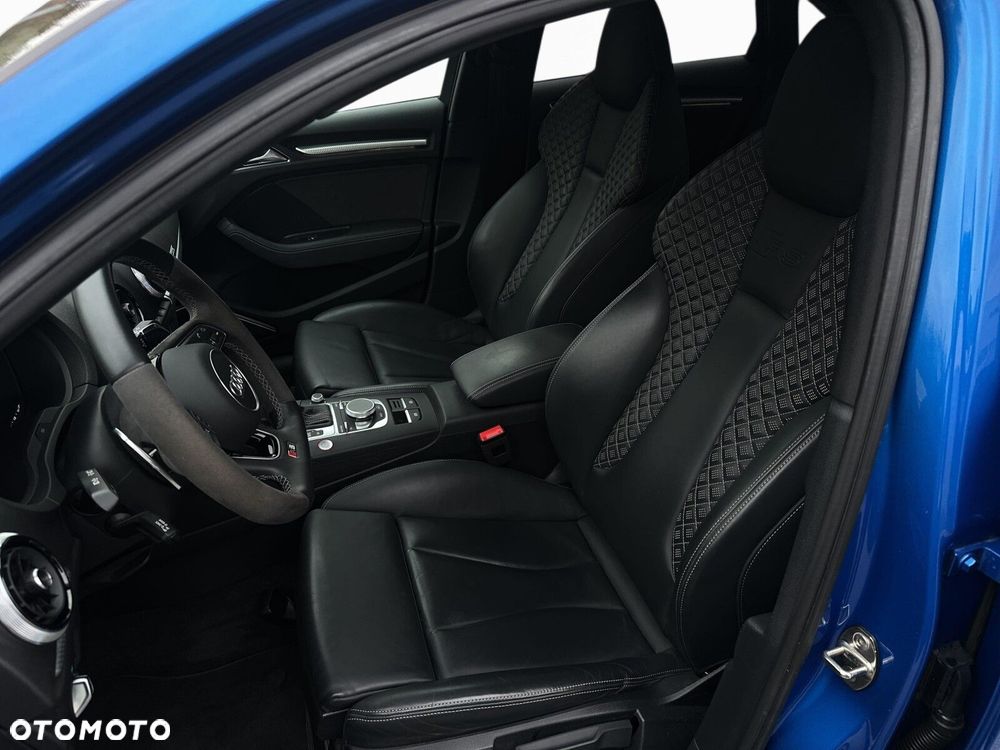 Audi RS3 Limousine 2.5 TFSI Quattro S tronic - 26