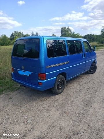 Volkswagen Multivan - 8