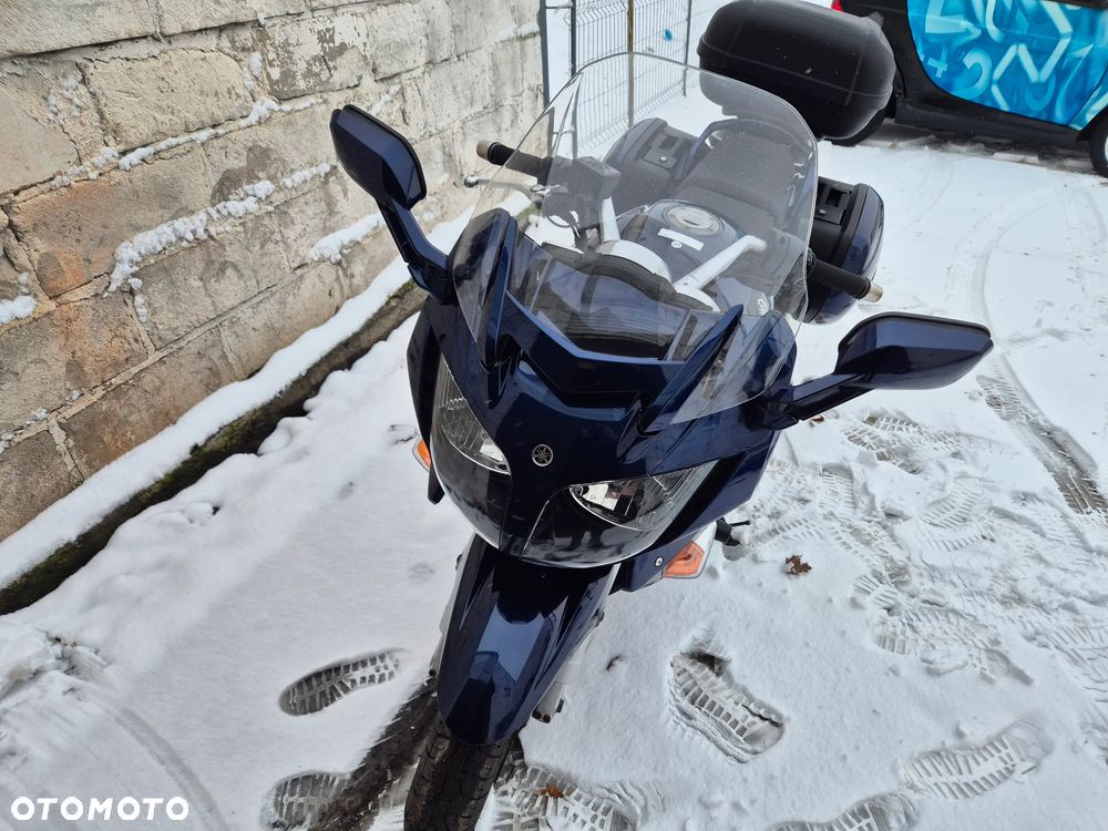 Yamaha FJR - 11