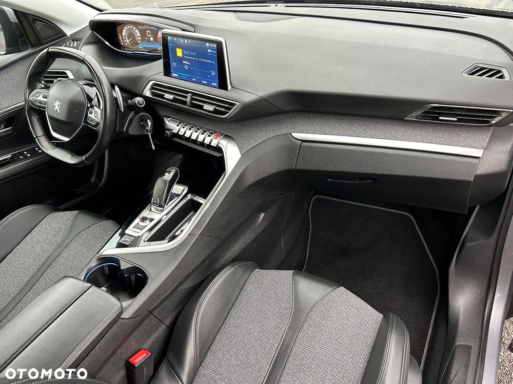 Peugeot 3008 1.5 BlueHDi Allure S&S EAT8 - 17