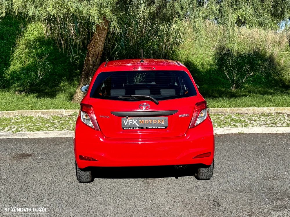 Toyota Yaris 1.0 VVT-i High Pack+NAVI - 21