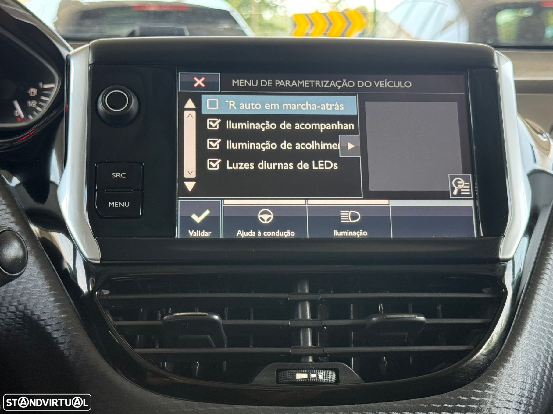 Peugeot 2008 1.2 PureTech Style - 34