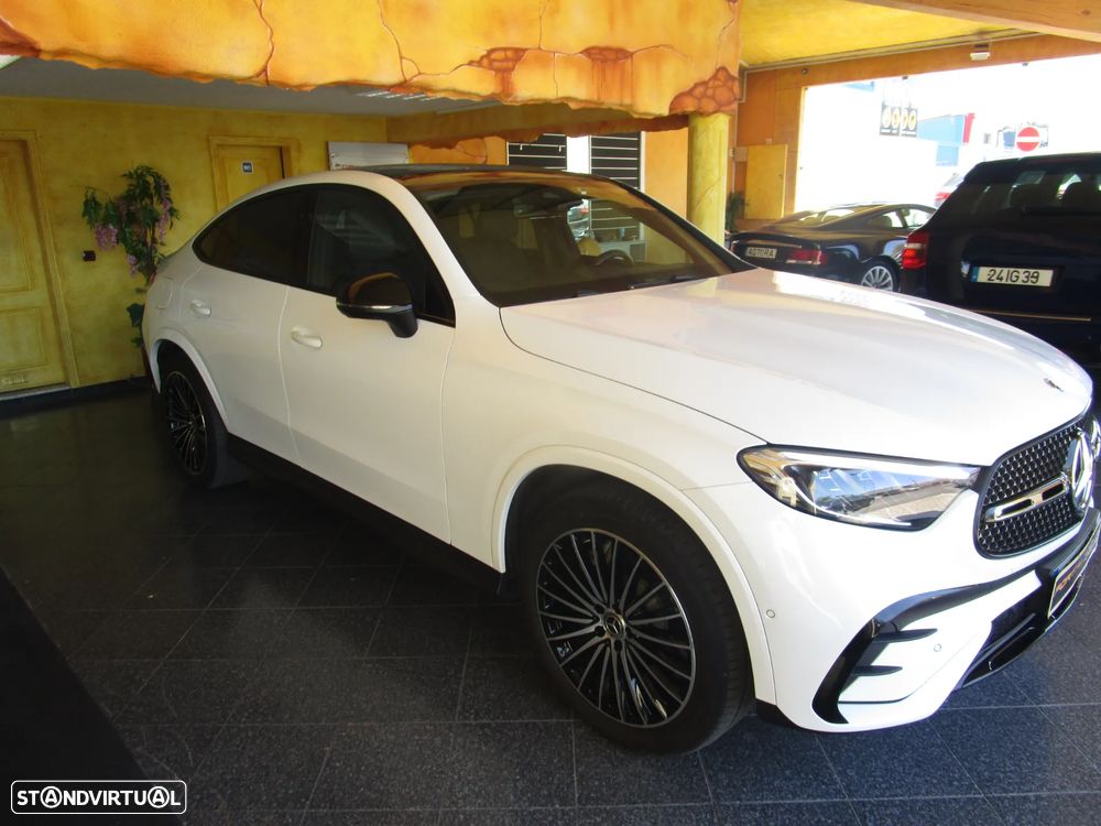 Mercedes-Benz GLC 300 - 50