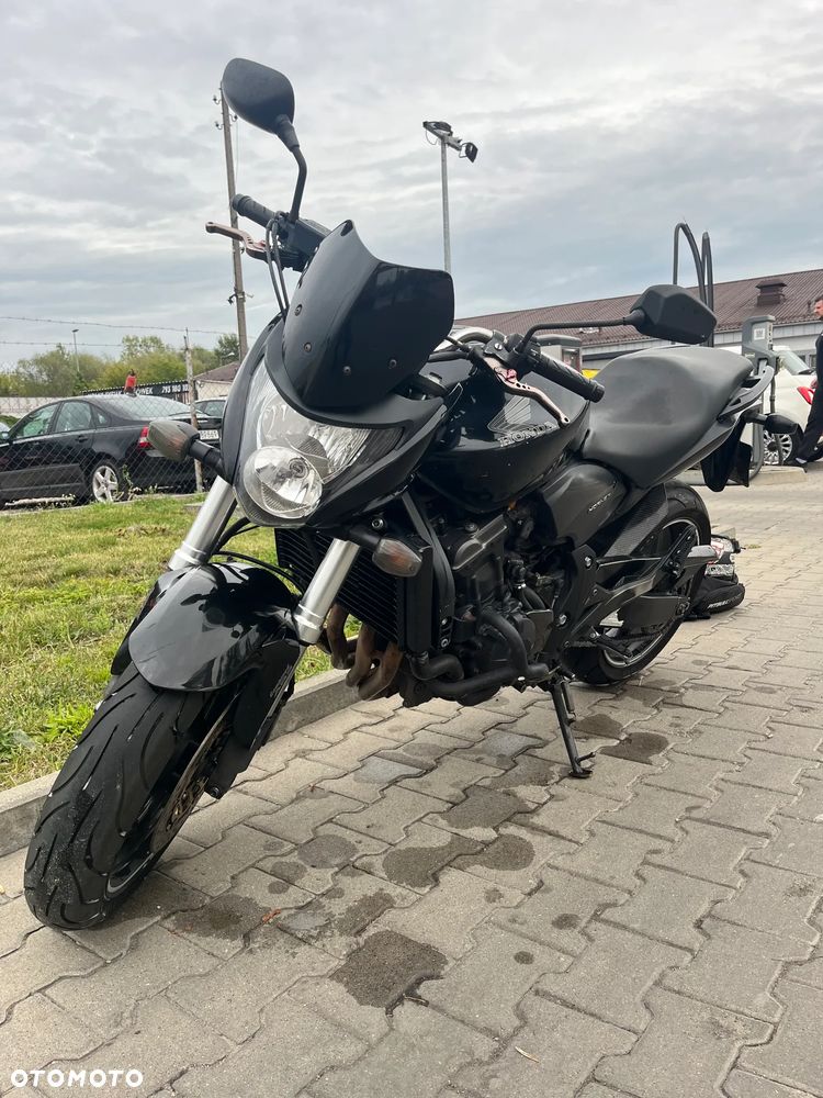 Honda Hornet - 2