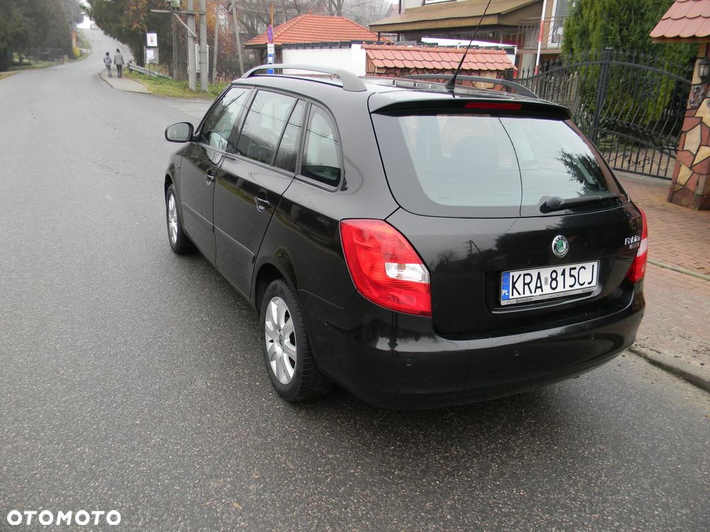 Skoda Fabia 1.2 HTP Elegance - 9