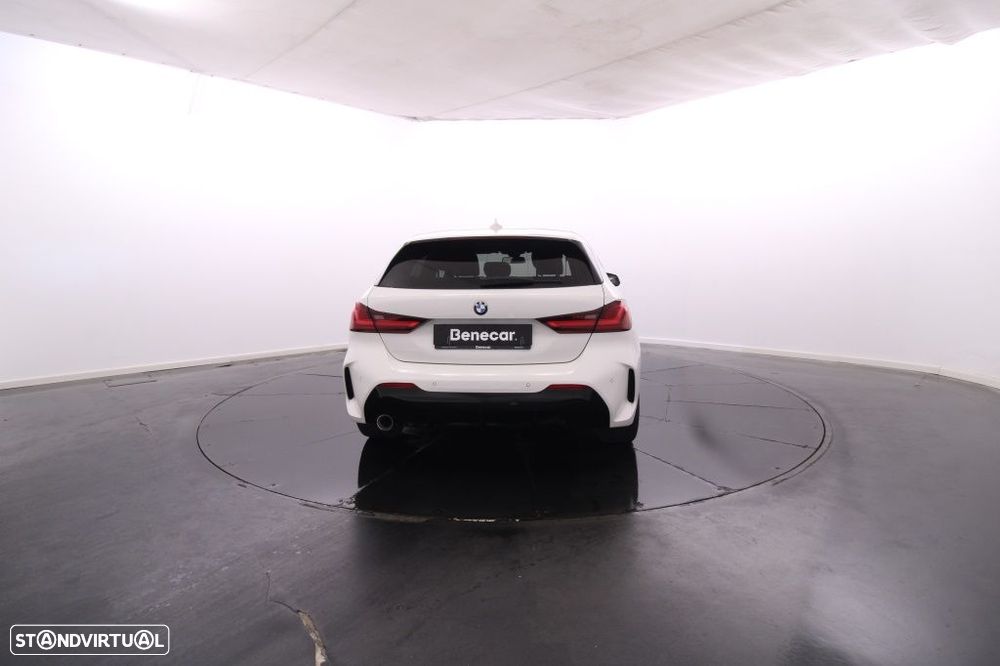 BMW 116 d Pack Desportivo M Auto - 7