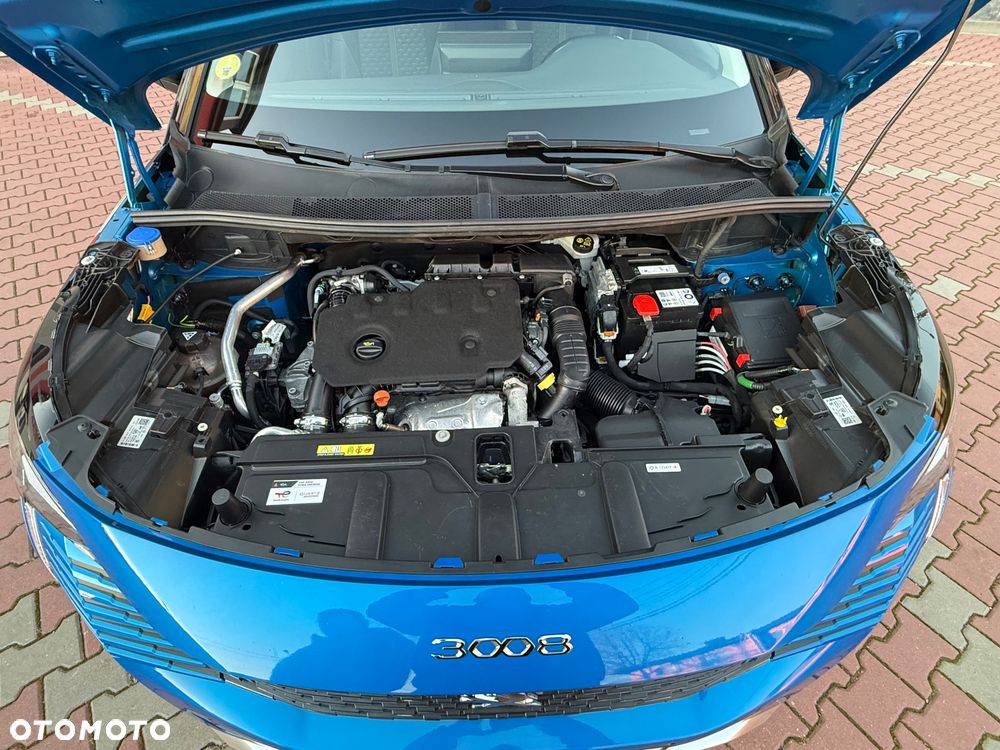 Peugeot 3008 1.5 BlueHDi Road Trip S&S EAT8 - 36