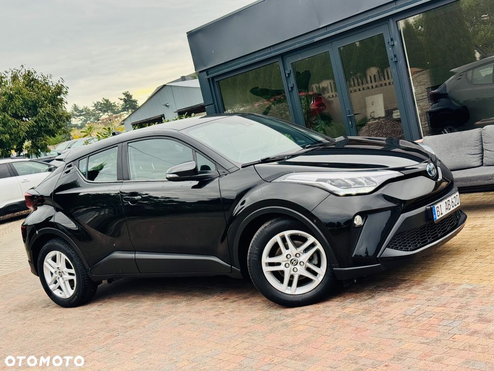 Toyota C-HR Business-Edition - 4