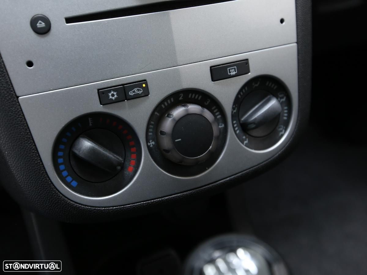 Opel Corsa - 19