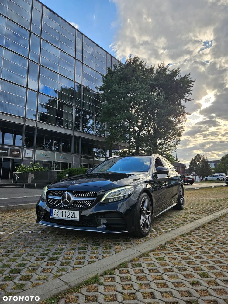 Mercedes-Benz Klasa C 220 d T 9G-TRONIC AMG Line - 1